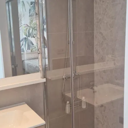 בית אירוח La Maison Del Mar מאלגה